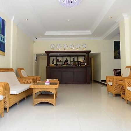 New Yangon Hotel Εξωτερικό φωτογραφία