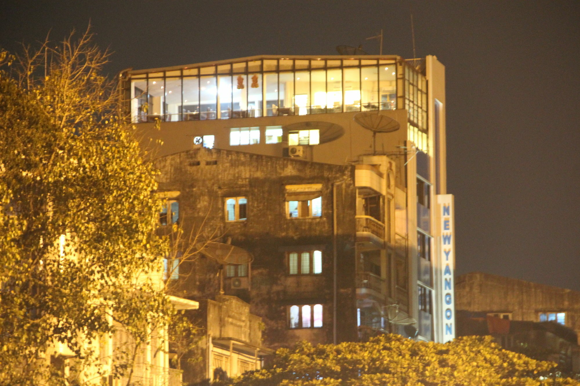 New Yangon Hotel Εξωτερικό φωτογραφία